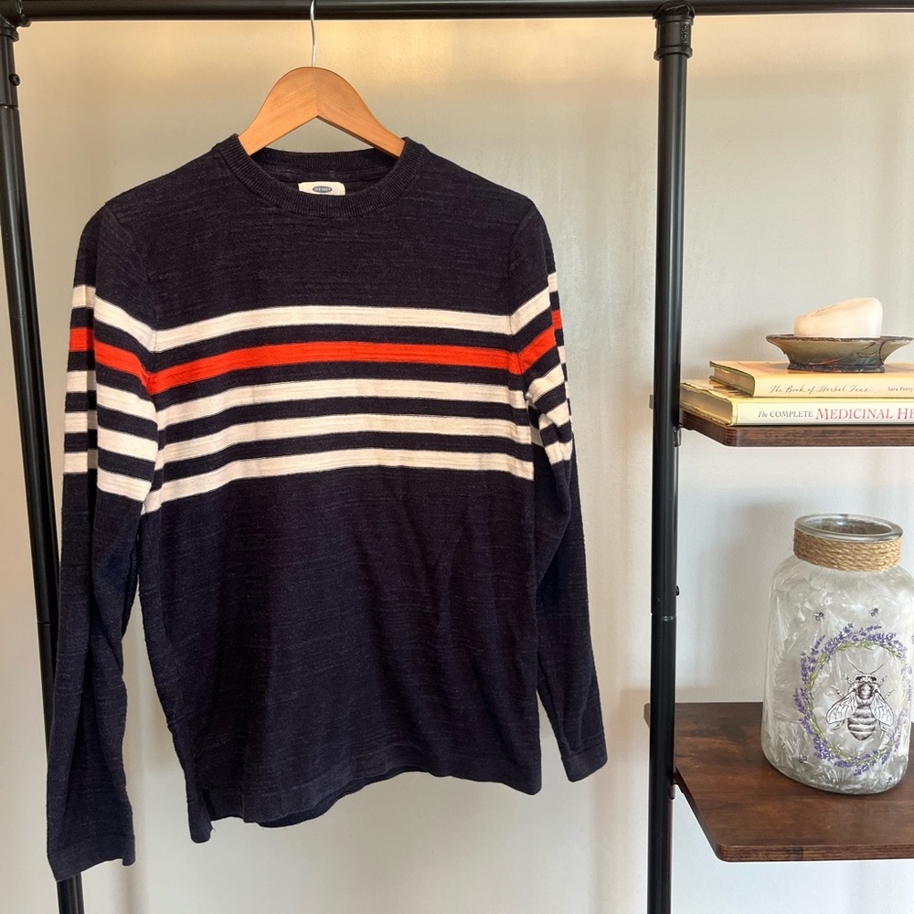 Old Navy Striped Sweater Size Medium